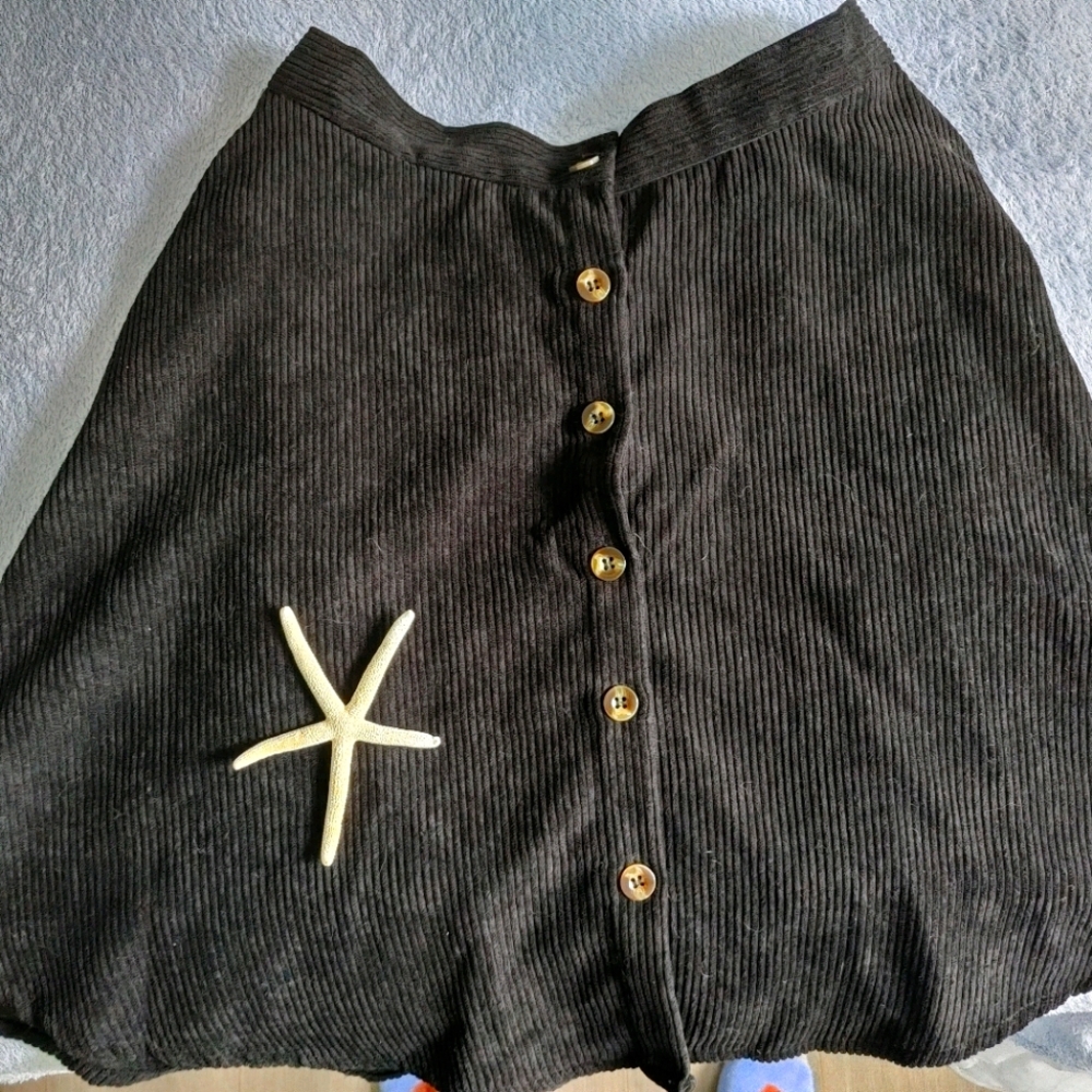 *SOLD* SHEIN corduroy flare skirt